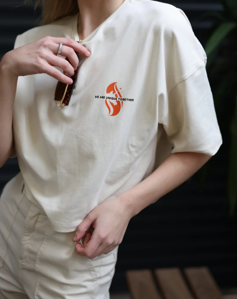 Unique Tshirt – görsel 1