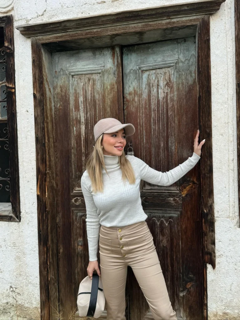 Monica Pant – görsel 2