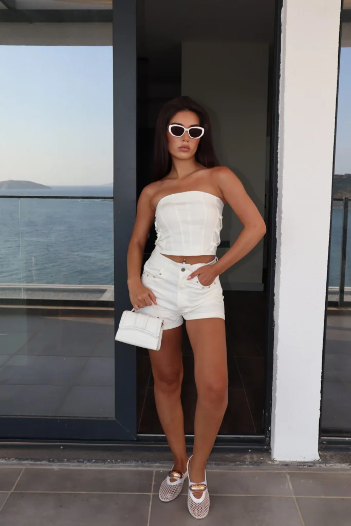Milan Beyaz Şort – görsel 3